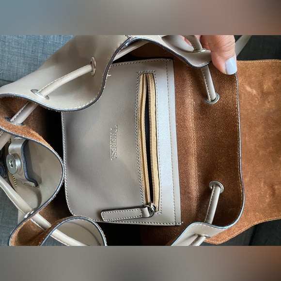 LEATHER BACKPACK - Picture 4 of 7